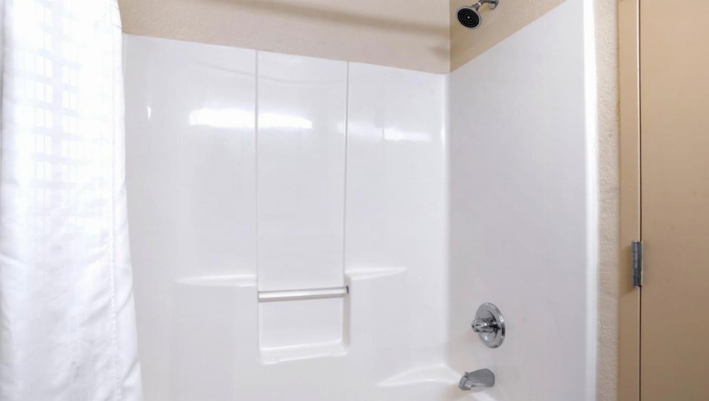 Home 1 Suites Extended Stay Image 16