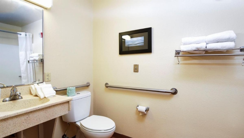 Home 1 Suites Extended Stay Image 21